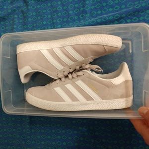 Adidas Gazelle Shoes